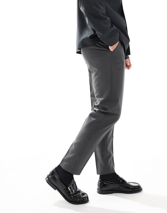 ASOS DESIGN smart tapered fit-byxor i kolgrått - Image 2