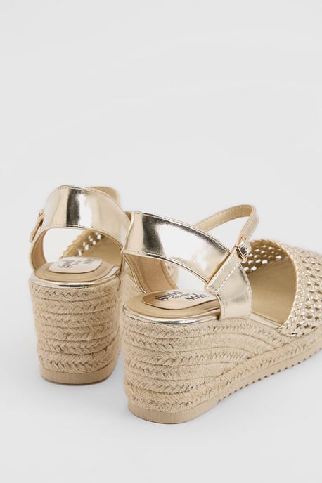 Good For The Sole: Keira Faux Leather Woven Comfort Closed Toe Espadrille Wedge Sandals - Image 2