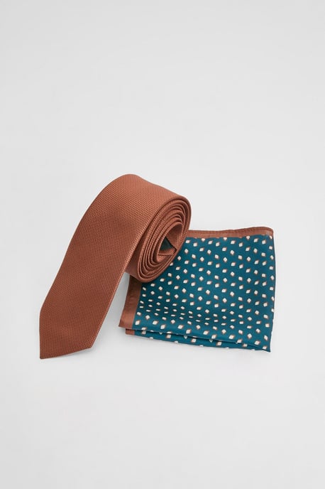 Rust Textured Tie and Patterned Pocket Square - Image 1
