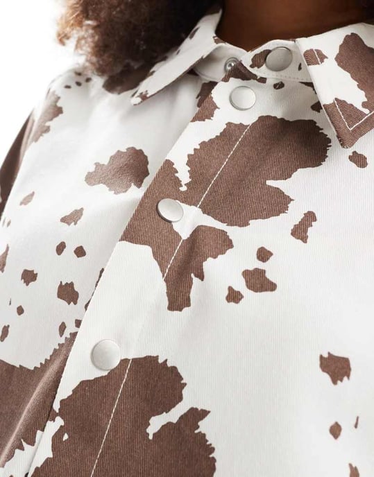 Pieces boxy denim jacket co-ord in brown cow print - Image 4