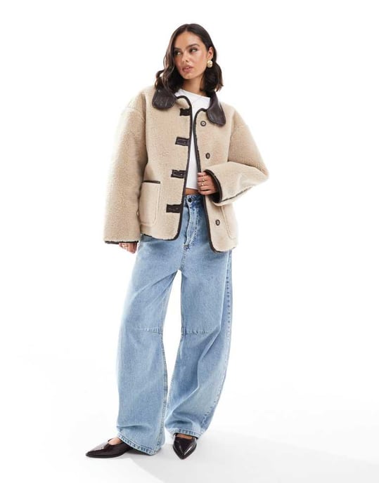 Miss Selfridge faux fur contrast jacket in cream - Image 4