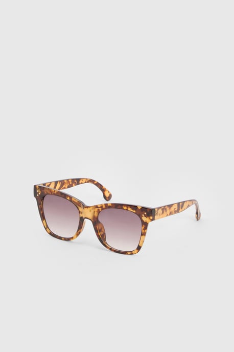 Chunky Tortoise Shell Cat Eye Sunglasses - Image 2