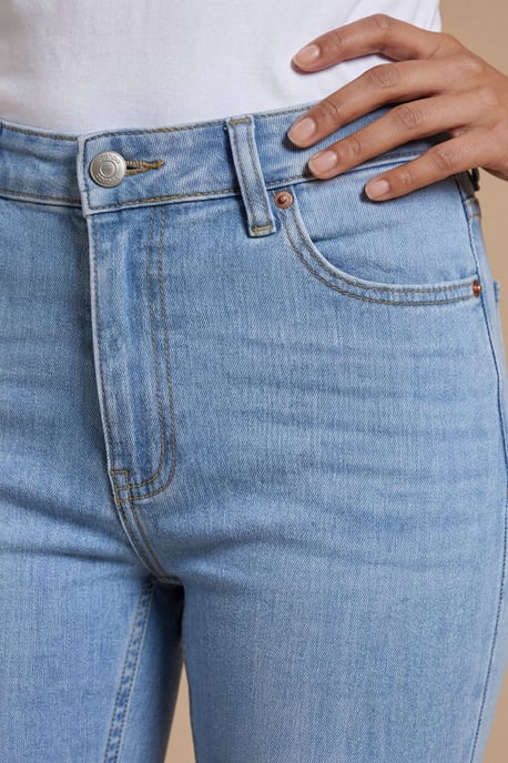 Petite Comfort Stretch Skinny Jeans - Image 4