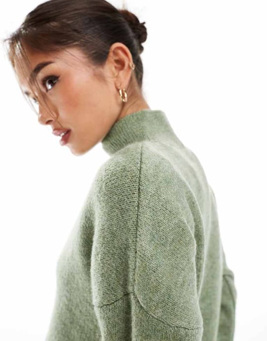 ASOS DESIGN stickad samlad tröja i pistage - Image 3