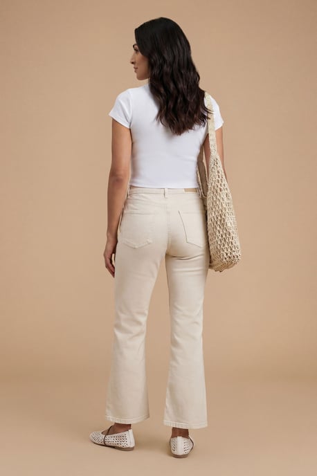 Petite Comfort Stretch Bootcut Jeans - Image 3