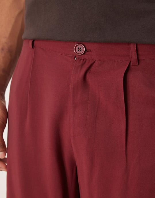 ASOS DESIGN avslappnade smarta byxor i vinröd - Image 2