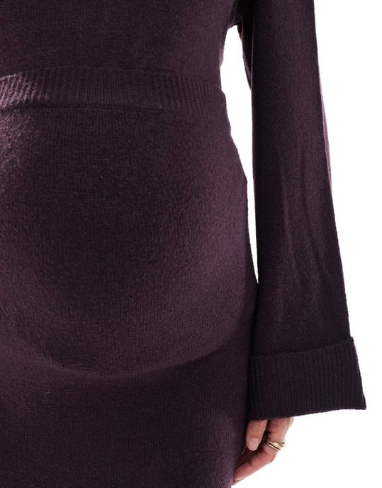 Mamalicious maternity knitted over the bump ankle length skirt co-ord in plum - Image 4