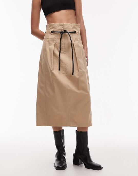 ASOS DESIGN dekonstruerad hög midja bälteskjol i kamel - Image 2