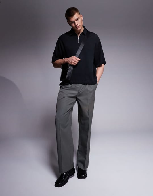 ASOS DESIGN boxy overhead plisserad vanlig skjorta i svart - Image 3