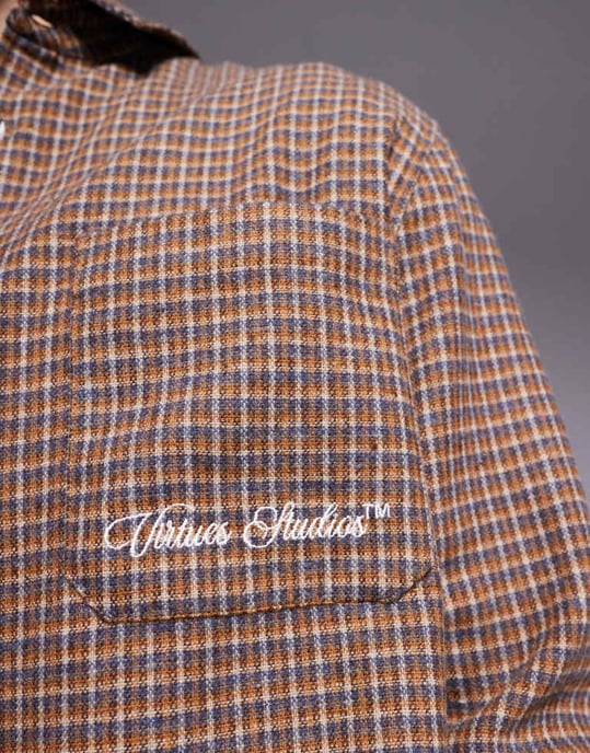 ASOS DESIGN boxy skjorta i ull-liknande rutigt med bröstbrodyr i brunt - Image 3