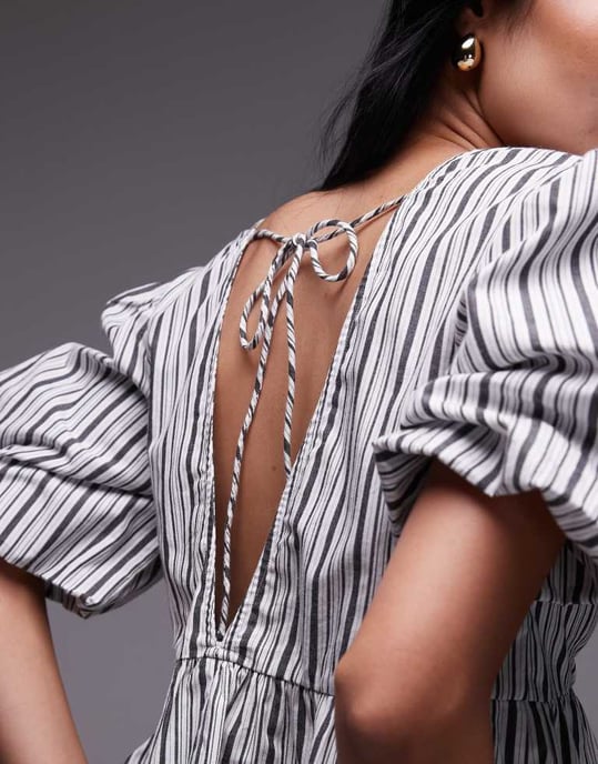 Topshop poplin puff sleeve top in mono stripe - Image 2