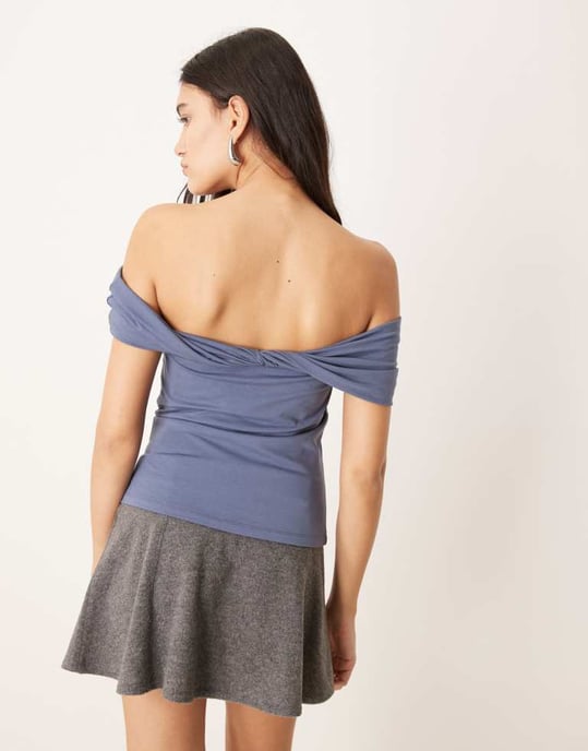 Abercrombie & Fitch asymmetric twist off shoulder top in indigo - Image 4