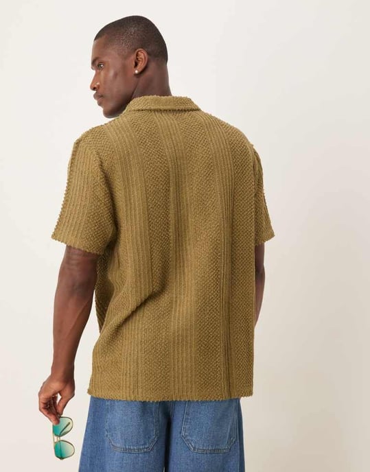 ASOS DESIGN avslappnad strukturerad polo i khaki - Image 4