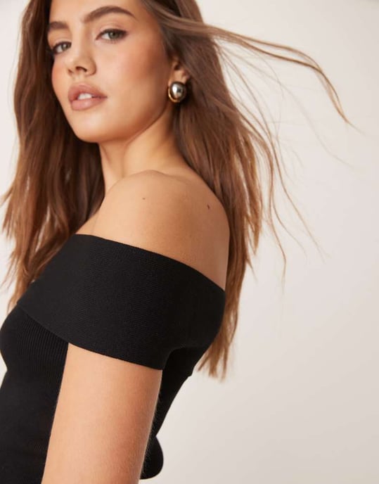 Gina Tricot kompakt stickad topp med off shoulder-detalj i svart - Image 4