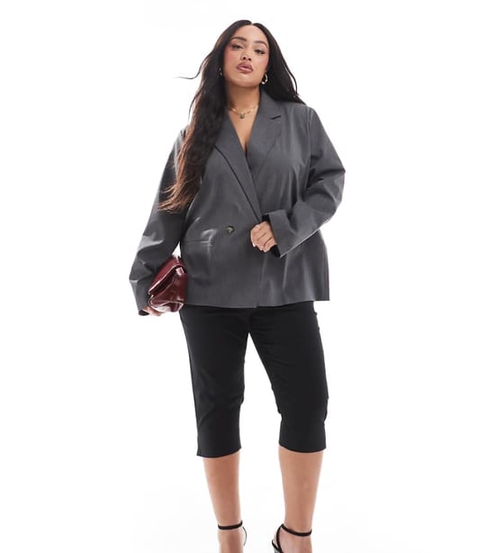 ASOS DESIGN Curve capribukser i svart - Image 1