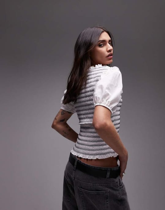 Topshop V neck puff sleeve shirred top in mono stripe - Image 2
