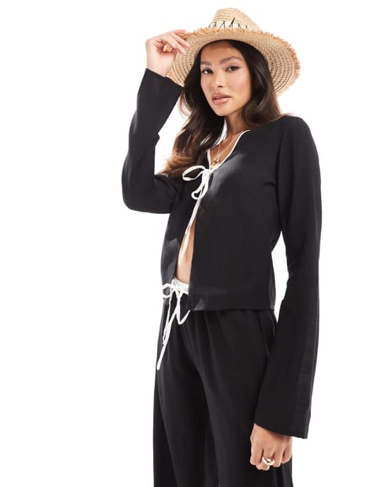 Kaiia exclusive linen tie front contrast trim beach shirt in black - Image 1