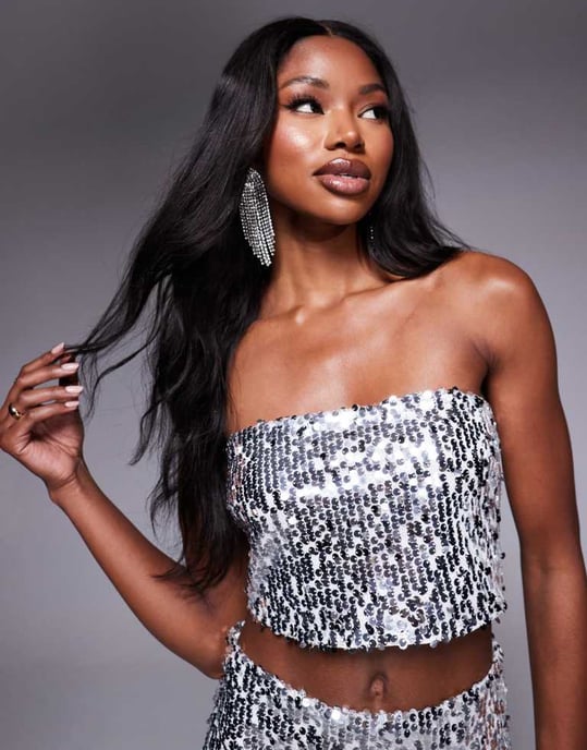 Missyempire bandeau crop top-set i silverpaljetter - Image 2