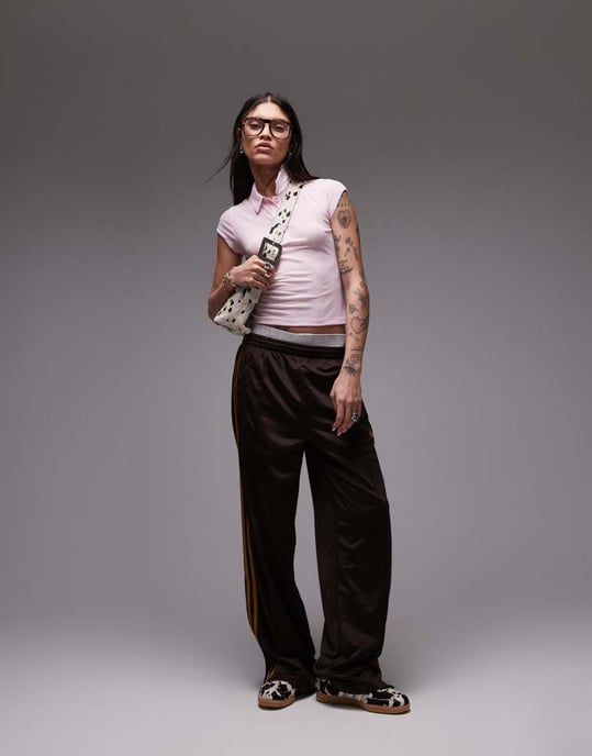 ASOS DESIGN polo torr hantering t-shirt med kort ärm i babyrosa - Image 3