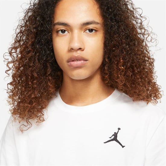 Men's Air Jordan Small Logo Regular Fit T-Shirt in White/Black - Image 3