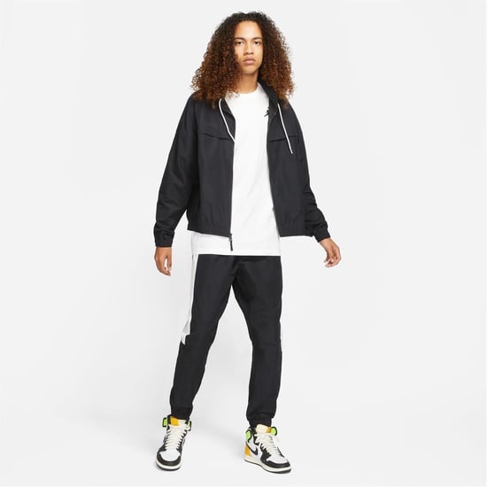 Men's Air Jordan Small Logo Regular Fit T-Shirt in White/Black - Image 4