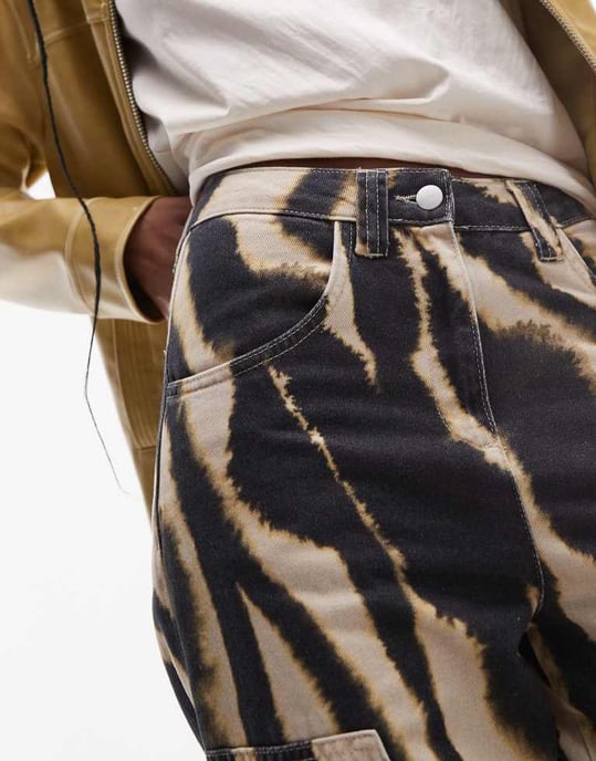 Topshop suddiga zebra byxor med lappar i flerfärgat - Image 4