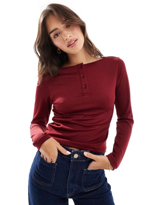 ASOS DESIGN tunn mesh henley långärmad topp i vinröd - Image 4
