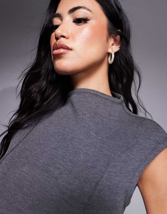 ASOS DESIGN co-ord figursydd topp med sömdetaljer i grått i scuba-material - Image 3
