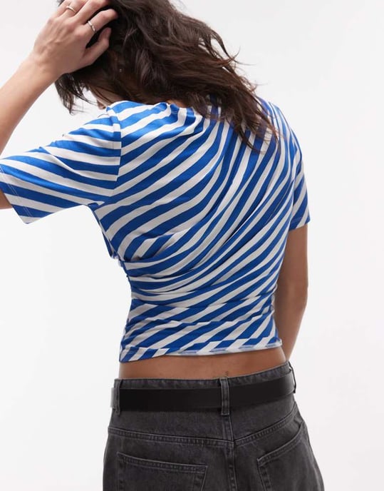 Topshop kortärmad topp med sneddad hals i blårandig - Image 4