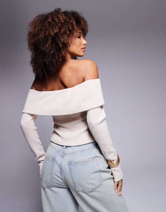 ASOS DESIGN off shoulder borstad ribbad vik över topp i sten - Image 4