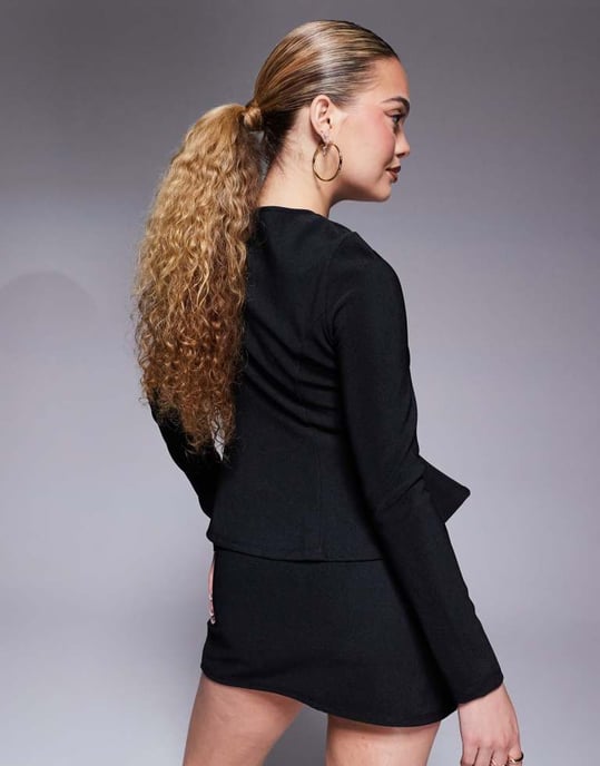 ASOS DESIGN koord långärmad skjorta med knappstängning och strukturerad fåll i svart - Image 3