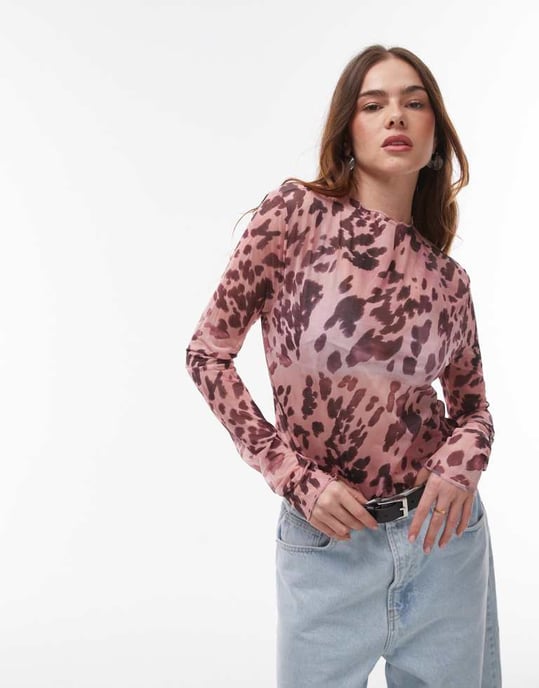 Topshop leopardkrinklad långärmad topp i rosa - Image 4