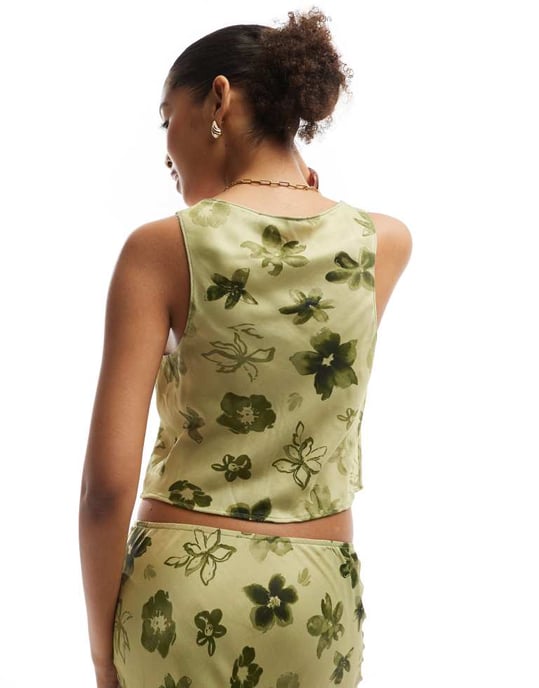 ASOS DESIGN scoop neck snedskuren topp i gröna blommor - Image 4