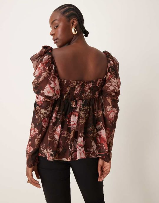 ASOS DESIGN Curve fyrkantig halsringning lös chiffong långärmad topp med blommönster - Image 2