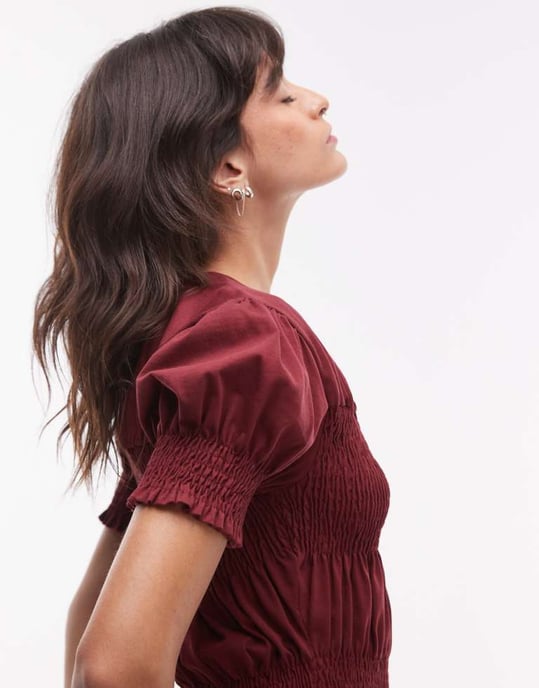 Topshop t-shirt med rynkad panel i vinröd - Image 3