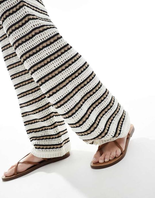 ASOS DESIGN knitted trouser co ord in mono stripe - Image 4