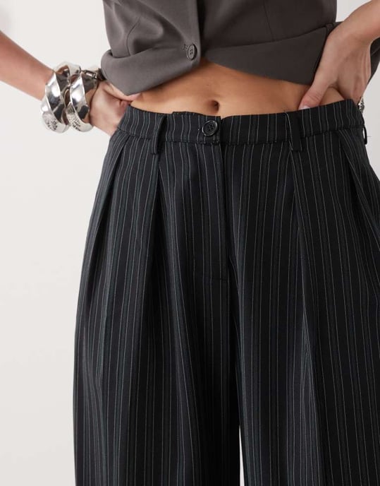 Motel syra pleated trouser in pinstripe black - Image 3