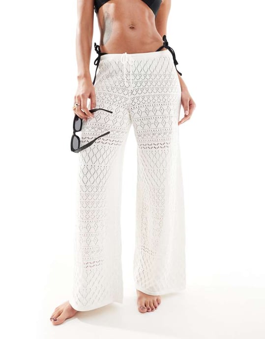 Hollister low rise crochet beach trouser in white - Image 4