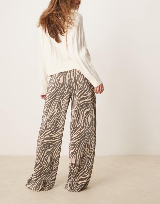 JDY plisse trousers in zebra print - Image 4