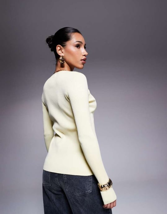 Kaiia exclusive button through split front longline cardigan in butter yellow - Image 3