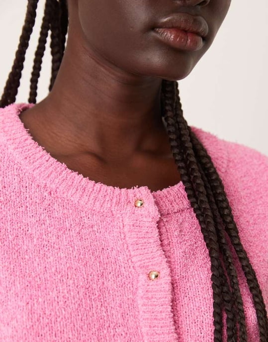 Vila fluffy knit short sleeve cardigan style top in bubblegum pink - Image 3