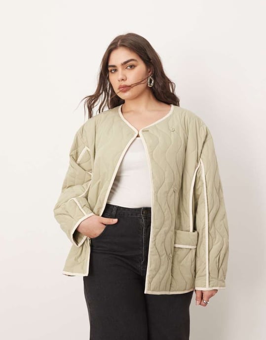 ARRANGE Curve quilted oversized jacket with contrast trim in sage - Image 2