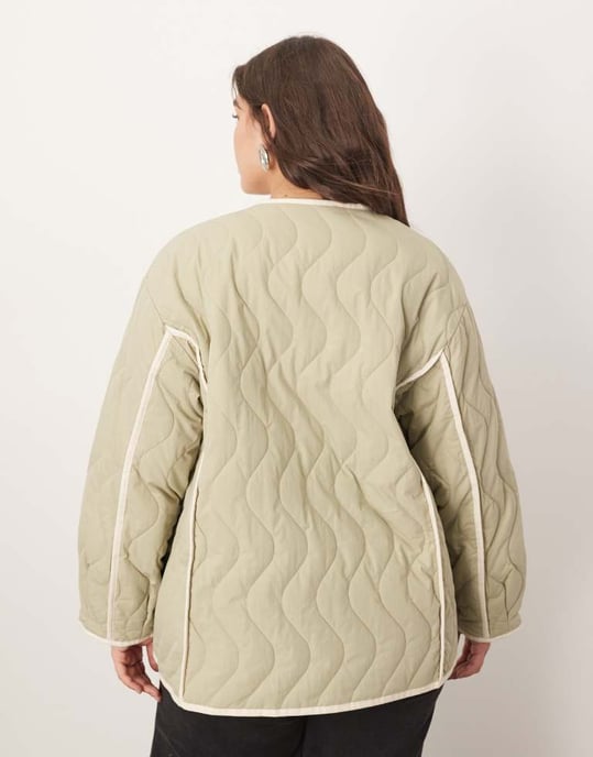 ARRANGE Curve quilted oversized jacket with contrast trim in sage - Image 4