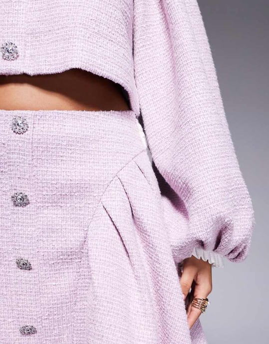 ASOS LUXE koord boucle och stickad minisärp med rosett bak i lila - Image 4