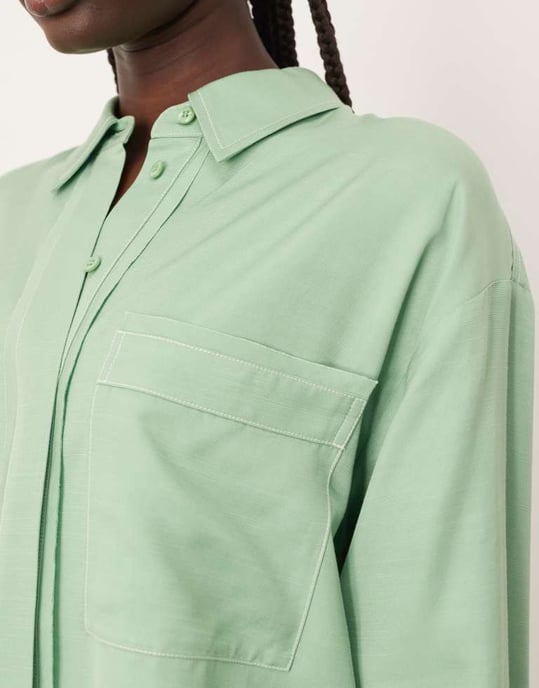ARRANGE oversized contrast stitch shirt co-ord in pistachio - Image 2