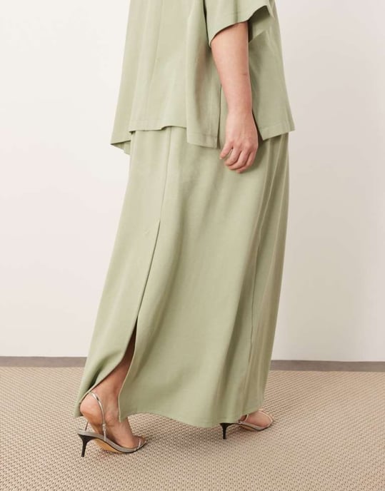 ARRANGE Curve premium heavy weight textured jersey column maxi skirt co-ord in pistachio - Image 2