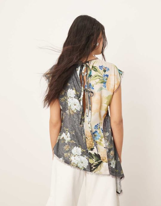 ARRANGE asymmetrisk topp med färgblockering i blommönster - Image 4
