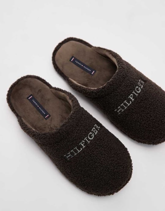 Tommy Hilfiger teddy slippers in dark brown - Image 2