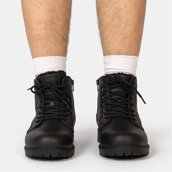 Men's Nicholas Deakins Casual Ankle Boots in Thin Fur - Image 3