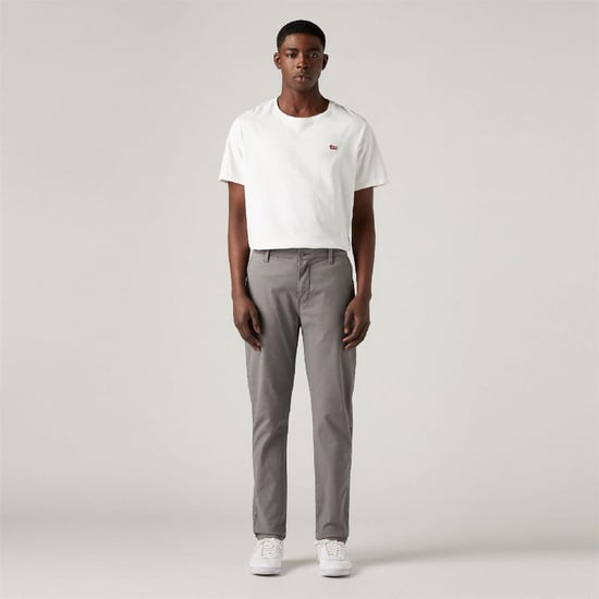 Men's Levis Solid Patterned Slim Chinos with Slant Pockets in Pewter Shady - Image 3